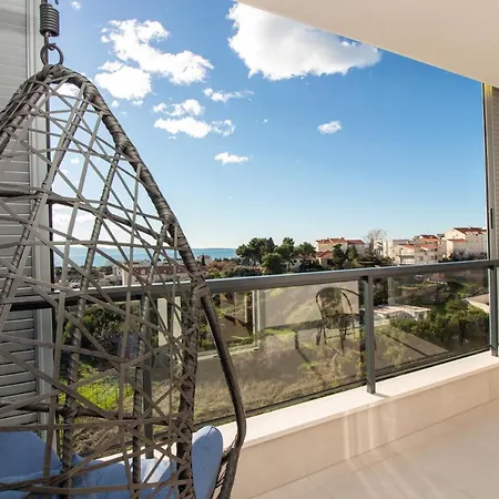 Sky Di Mare - Free Private Garage Apartment