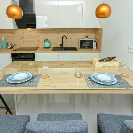 Sky Di Mare - Free Private Garage *